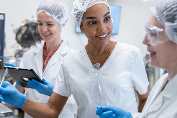 GIRLS-IN-FACTORY2